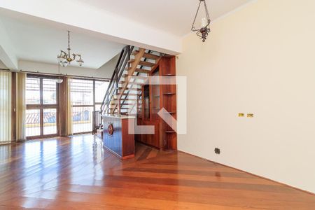 Sala 1 de casa à venda com 3 quartos, 300m² em Vila Bela, São Paulo