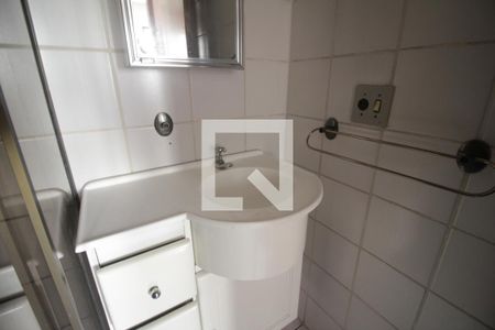 Pia de apartamento para alugar com 1 quarto, 70m² em Jardim Ampliação, São Paulo