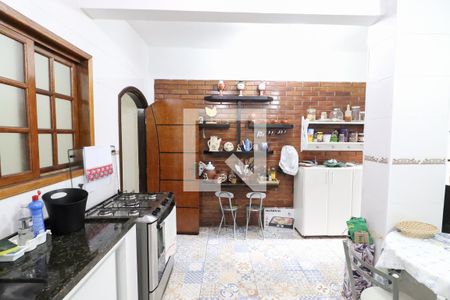 Casa à venda com 200m², 3 quartos e 2 vagasCozinha