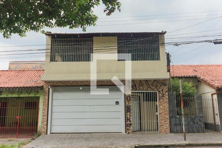 Casa à venda com 200m², 3 quartos e 2 vagasFachada Casa