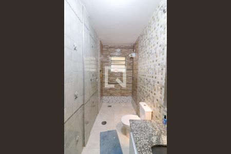 Banheiro de casa à venda com 3 quartos, 200m² em Instituto de Previdência, São Paulo