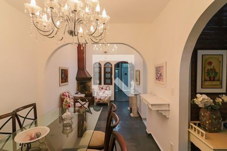 Sala de casa à venda com 3 quartos, 200m² em Instituto de Previdência, São Paulo