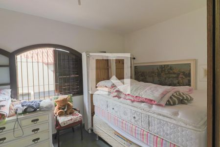 Casa à venda com 200m², 3 quartos e 2 vagasQuarto 2