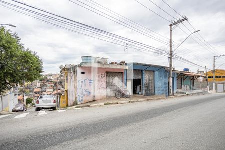 Casa à venda com 90m², 1 quarto e 2 vagasFachada