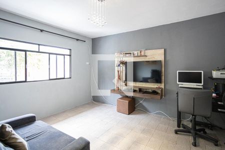 Casa à venda com 90m², 1 quarto e 2 vagasSala