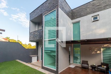 Casa à venda com 234m², 3 quartos e 4 vagasQuintal