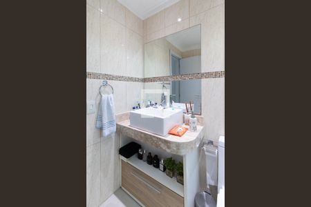 Casa à venda com 234m², 3 quartos e 4 vagasBanheiro