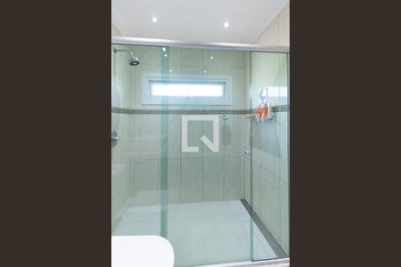 Casa à venda com 234m², 3 quartos e 4 vagasBanheiro