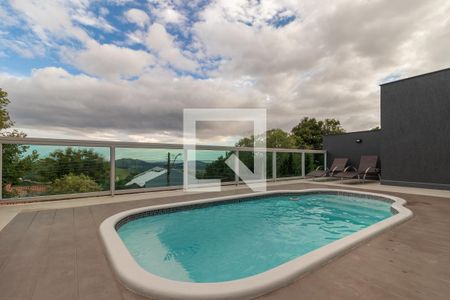 Casa à venda com 234m², 3 quartos e 4 vagasPiscina