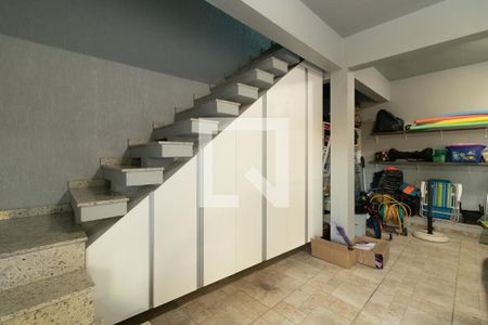 Casa à venda com 234m², 3 quartos e 4 vagasGaragem