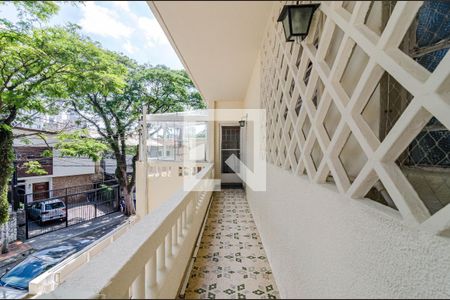 Casa à venda com 400m², 8 quartos e 1 vagaEntrada