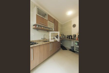 Casa à venda com 167m², 3 quartos e 2 vagas Casa à venda com 167m², 3 quartos e 2 vagasCOZINHA