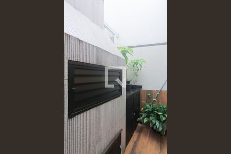 Casa à venda com 167m², 3 quartos e 2 vagas Casa à venda com 167m², 3 quartos e 2 vagasCHURRASQUEIRA