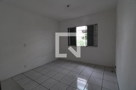 Casa à venda com 125m², 3 quartos e 2 vagasSuíte