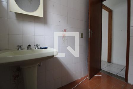 Casa à venda com 125m², 3 quartos e 2 vagasBanheiro da suíte