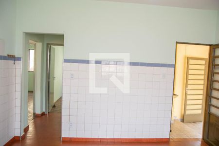 Casa à venda com 250m², 4 quartos e 2 vagasCozinha