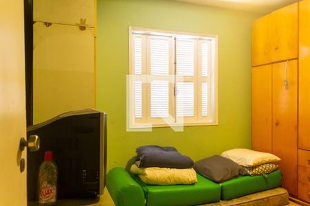 Casa à venda com 172m², 5 quartos e 5 vagas Casa à venda com 172m², 5 quartos e 5 vagasQuarto 2