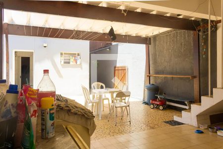 Casa à venda com 172m², 5 quartos e 5 vagas Casa à venda com 172m², 5 quartos e 5 vagasÁrea de Serviço