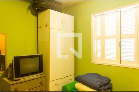 Casa à venda com 172m², 5 quartos e 5 vagas Casa à venda com 172m², 5 quartos e 5 vagasQuarto 2