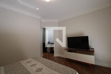 Casa à venda com 344m², 5 quartos e 4 vagas Casa à venda com 344m², 5 quartos e 4 vagasSuíte 1