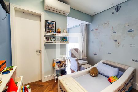 Apartamento à venda com 349m², 4 quartos e 4 vagasSuíte 1