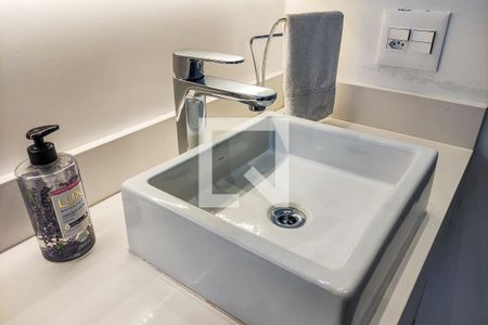 Apartamento à venda com 349m², 4 quartos e 4 vagasBanheiro Suíte 3