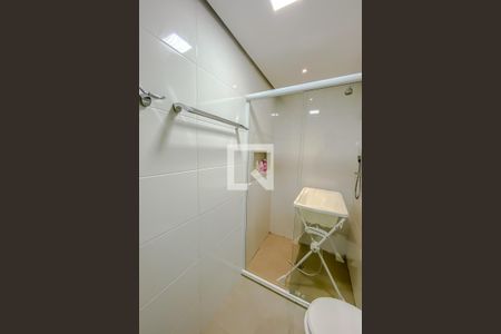 Apartamento à venda com 86m², 3 quartos e 2 vagas Apartamento à venda com 86m², 3 quartos e 2 vagasBanheiro