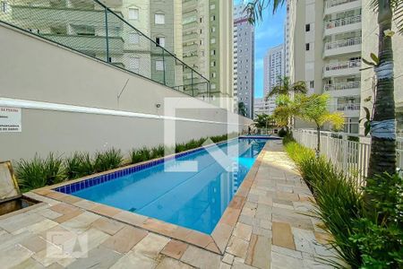 Apartamento à venda com 86m², 3 quartos e 2 vagas Apartamento à venda com 86m², 3 quartos e 2 vagasÁrea comum - Piscina