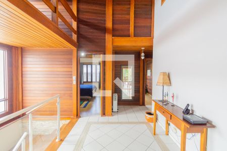 Casa à venda com 300m², 5 quartos e 4 vagasCorredor