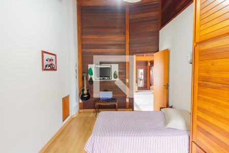 Casa à venda com 300m², 5 quartos e 4 vagasQuarto 3