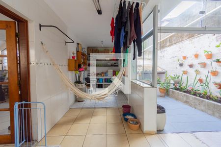Casa à venda com 300m², 5 quartos e 4 vagasÁrea de Serviço