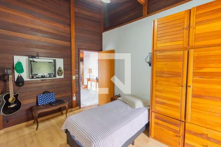 Casa à venda com 300m², 5 quartos e 4 vagasQuarto 3