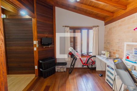 Casa à venda com 300m², 5 quartos e 4 vagasSuíte