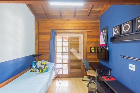 Casa à venda com 300m², 5 quartos e 4 vagasQuarto 2