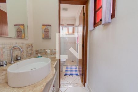 Casa à venda com 300m², 5 quartos e 4 vagasBanheiro Social