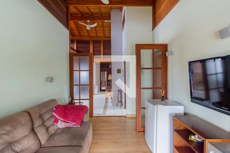 Casa à venda com 300m², 5 quartos e 4 vagasSala de TV