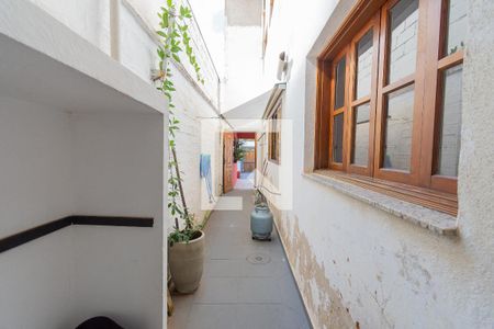 Corredor de casa à venda com 5 quartos, 300m² em Loteamento Parque São Martinho, Campinas