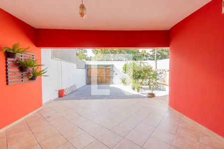 Casa à venda com 300m², 5 quartos e 4 vagasGaragem