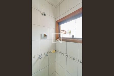 Casa à venda com 300m², 5 quartos e 4 vagasBanheiro 2