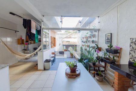 Casa à venda com 300m², 5 quartos e 4 vagasÁrea de Serviço