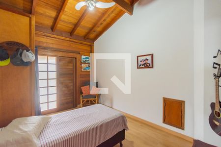 Casa à venda com 300m², 5 quartos e 4 vagasQuarto 3