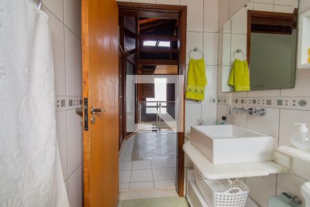 Casa à venda com 300m², 5 quartos e 4 vagasBanheiro 2