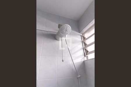 Casa à venda com 134m², 3 quartos e 2 vagas Casa à venda com 134m², 3 quartos e 2 vagasBanheiro Social