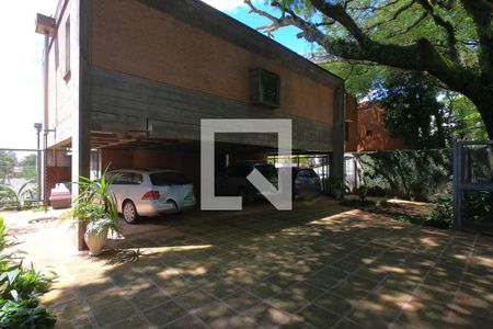 Casa à venda com 500m², 3 quartos e 8 vagasGaragem