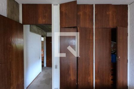 Casa à venda com 500m², 3 quartos e 8 vagasSuíte1