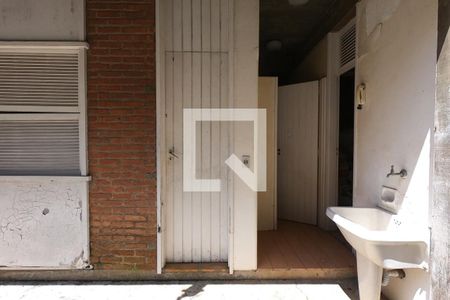 Casa à venda com 500m², 3 quartos e 8 vagasÁrea de Serviço