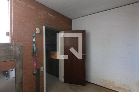 Casa à venda com 500m², 3 quartos e 8 vagasSuiíte 2