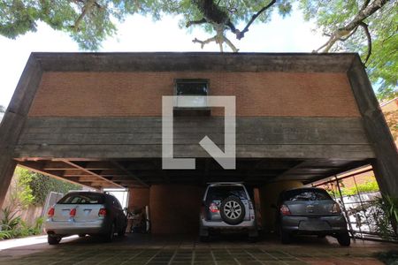 Casa à venda com 500m², 3 quartos e 8 vagasGaragem