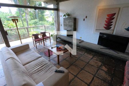 Sala de casa à venda com 3 quartos, 500m² em Jardim Guedala, São Paulo