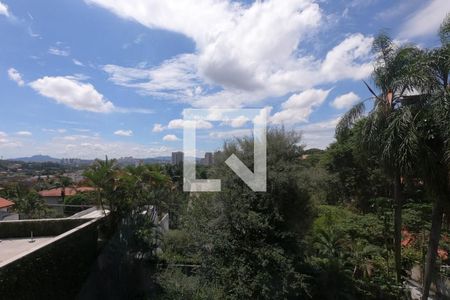 Casa à venda com 500m², 3 quartos e 8 vagasSuíte1 - Vista